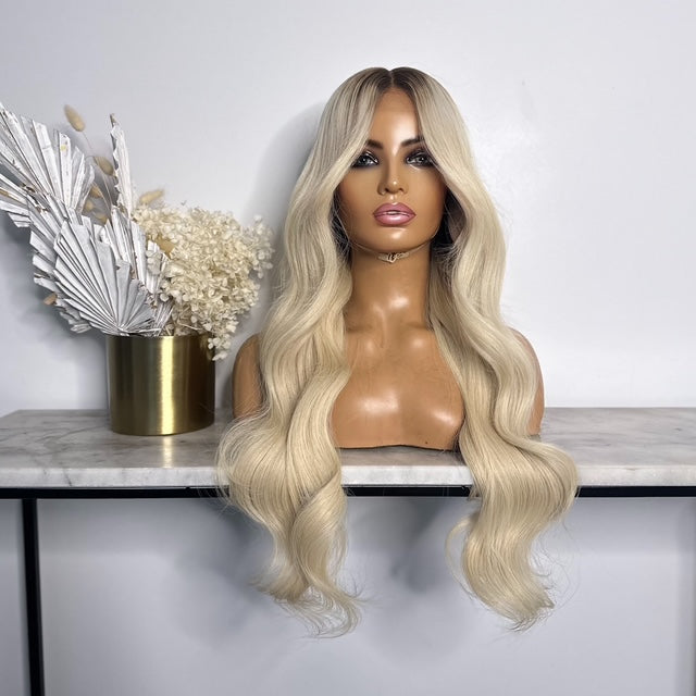 DOLCE BLONDE (5 by 5 Beginner Lace Front Wig)