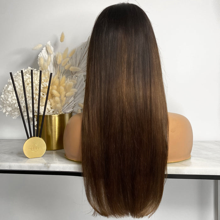 AMIRA (Luxe Glueless Lace Front Wig)