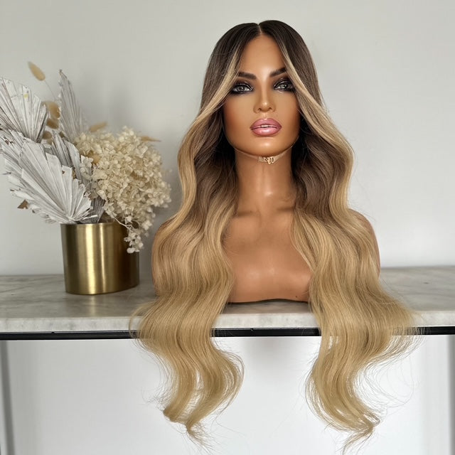 CHICAGO (Luxe Glueless Lace Front Wig)