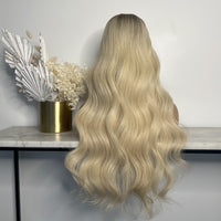 DOLCE BLONDE (Luxe Glueless Lace Front Wig)